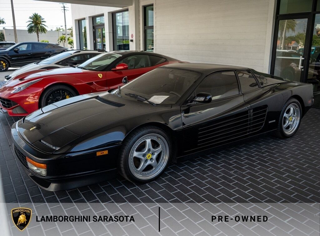 Ferrari Testarossa
