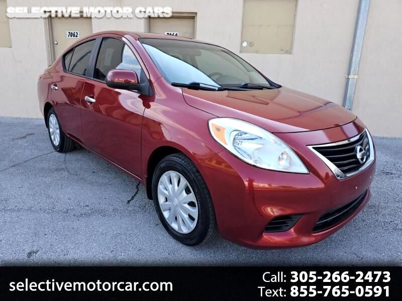 2013 NISSAN Versa