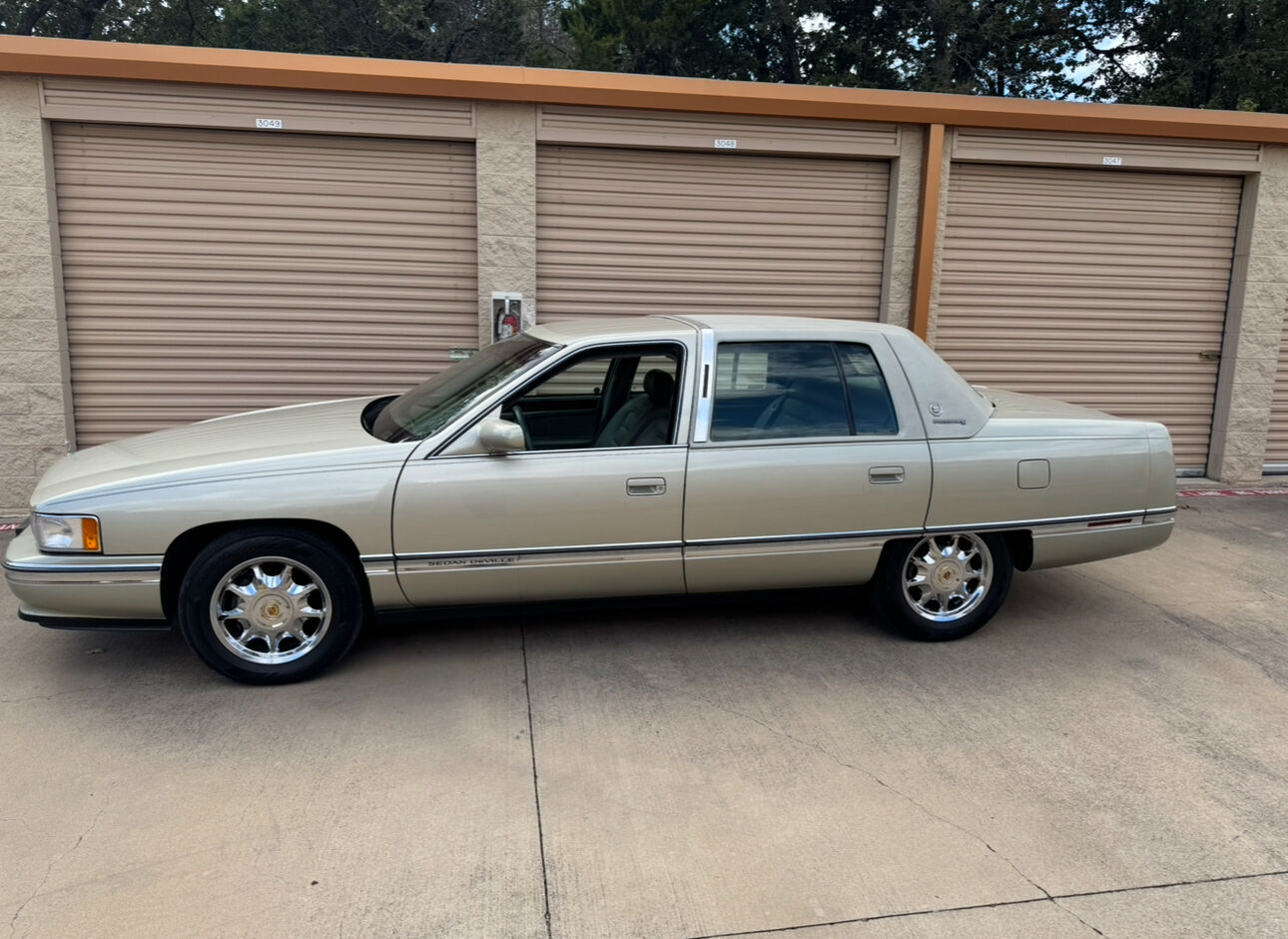 Cadillac Deville