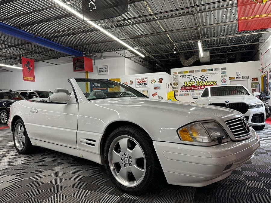 Mercedes-Benz SL-Class