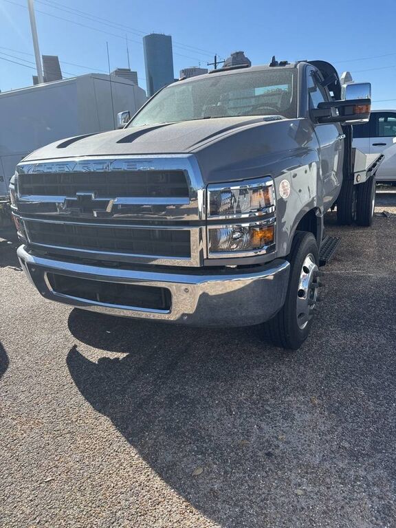 2024 GMC Silverado Medium Duty