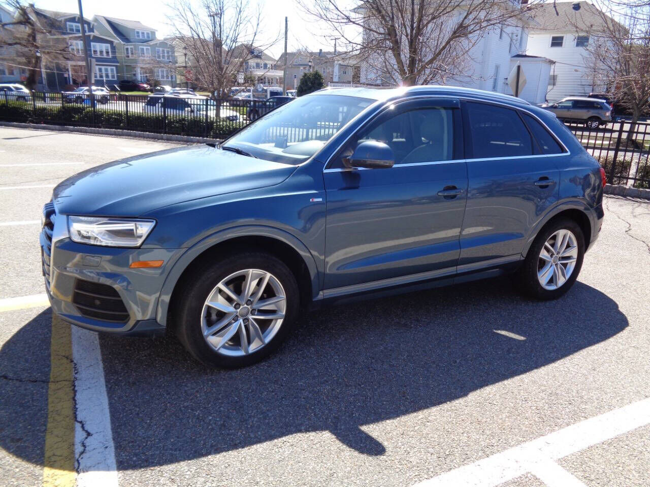 2016 Audi Q3