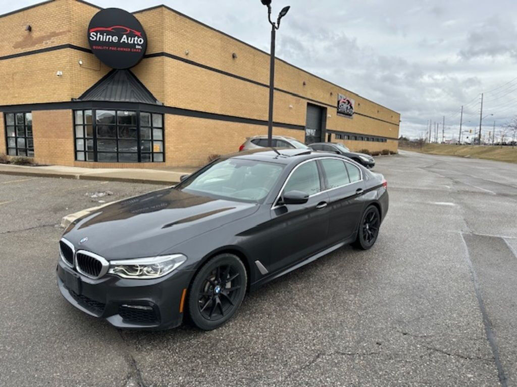 BMW 530i