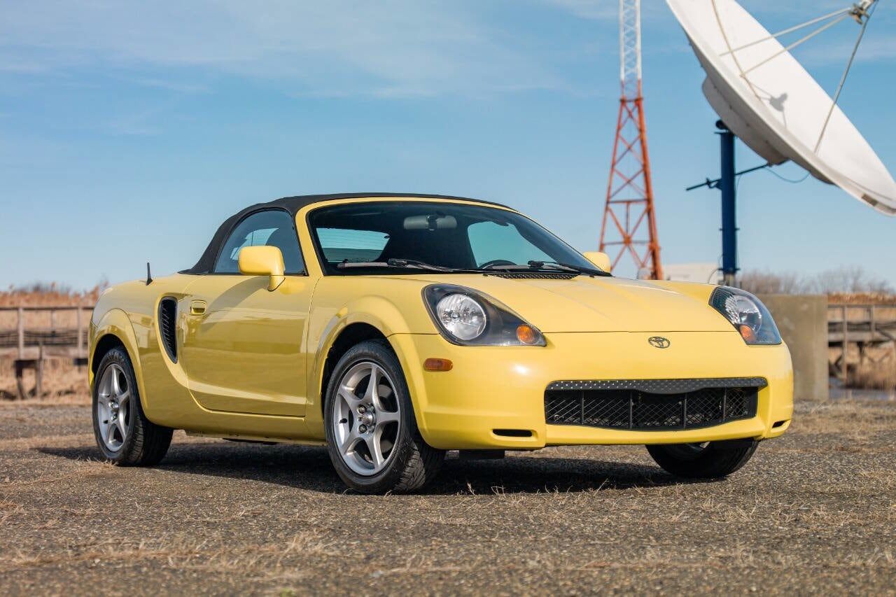 Toyota MR2