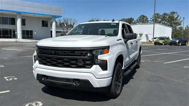 2025 CHEVROLET Silverado