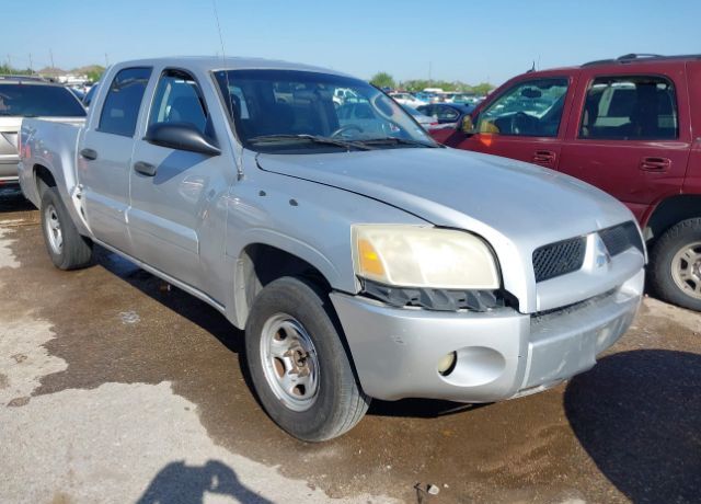Mitsubishi Raider