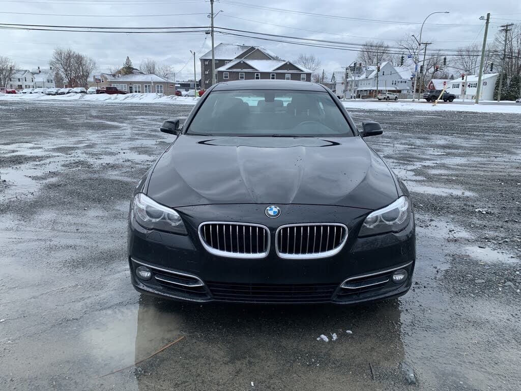 BMW 528i