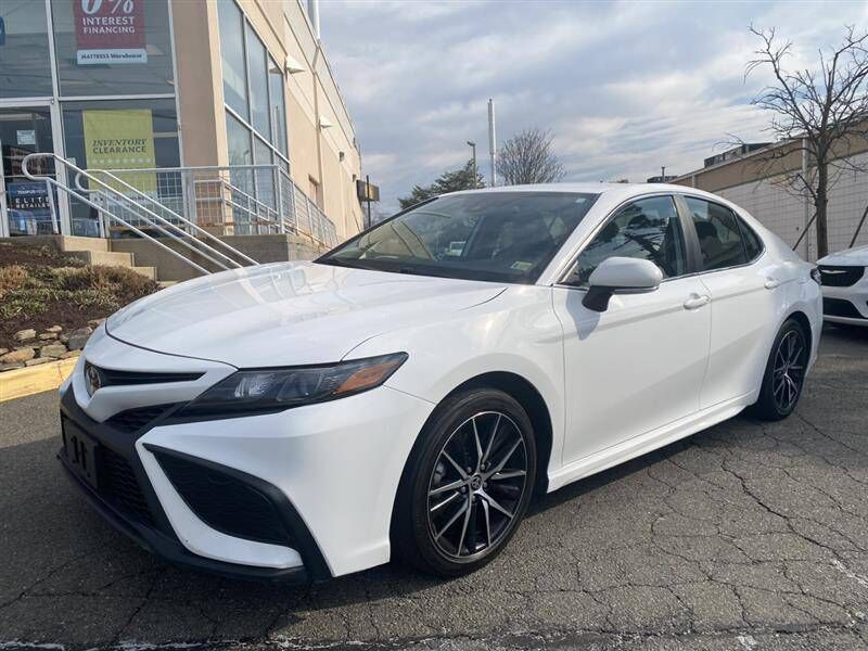 2022 TOYOTA Camry