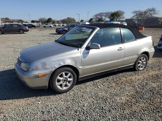 Volkswagen Cabrio
