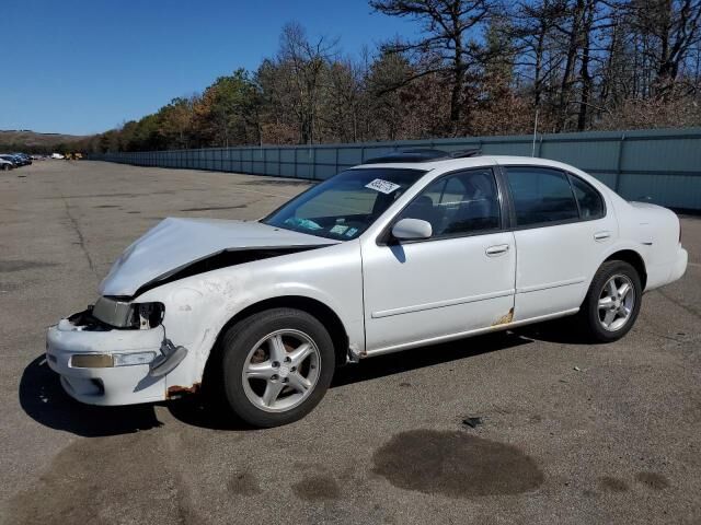 Nissan Maxima