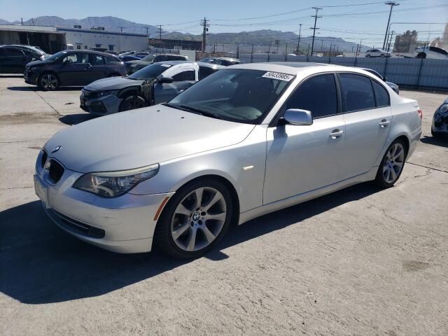 BMW 535i