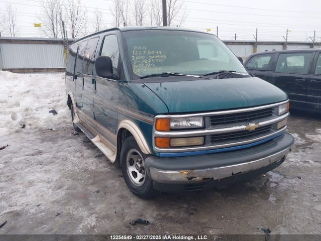 GMC Savana