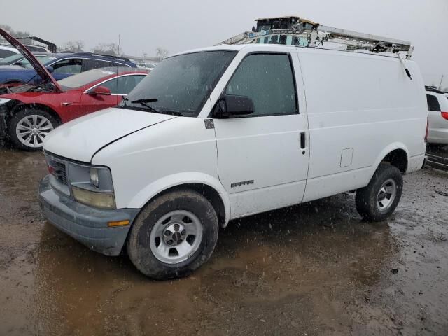 GMC Safari