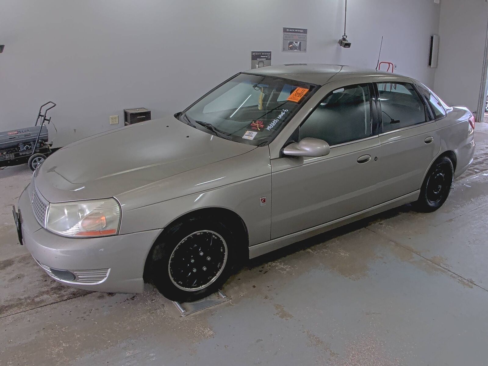 Saturn L200