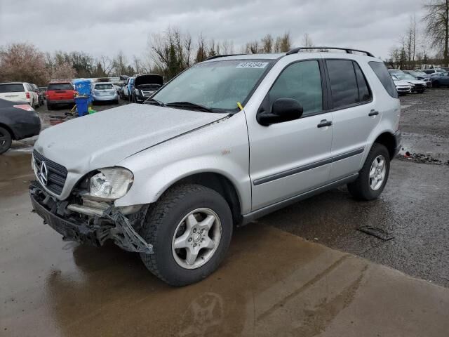 Mercedes-Benz M-Class