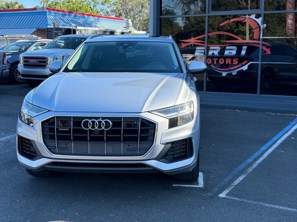 2019 AUDI Q8