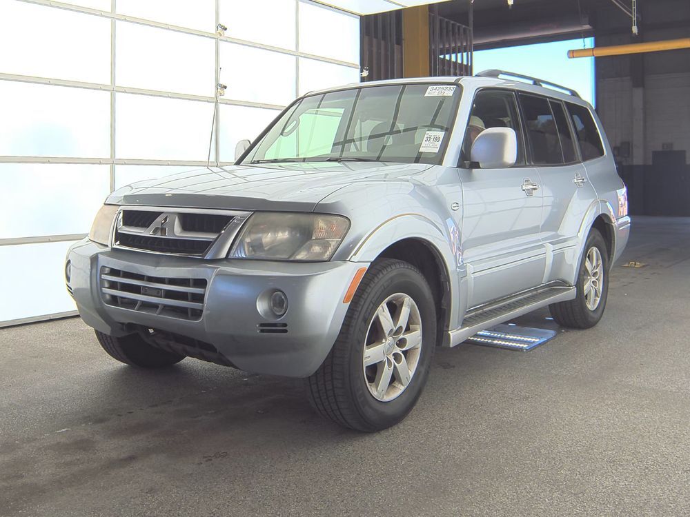 Mitsubishi Montero