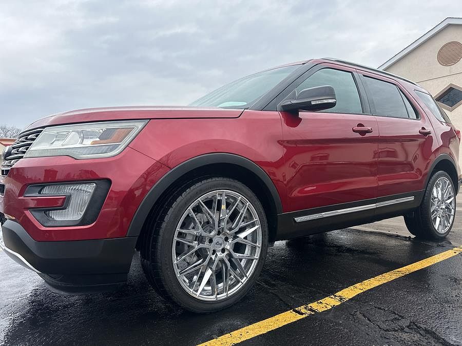2016 FORD Explorer