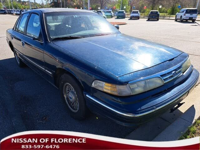 Ford Crown Victoria