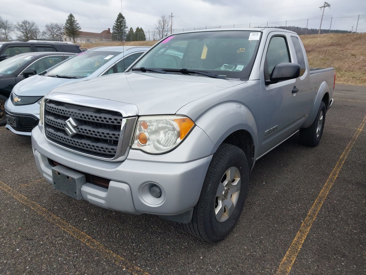Suzuki Equator