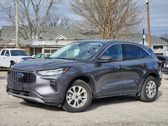 2023 FORD Escape