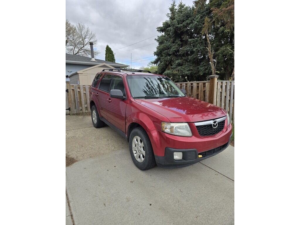 Mazda Tribute