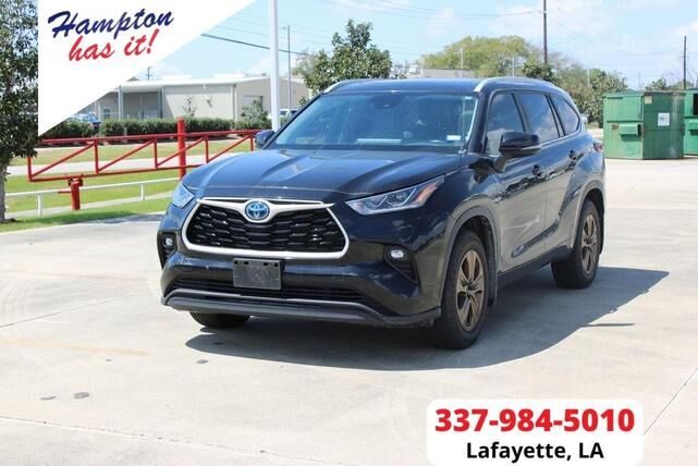 2023 TOYOTA Highlander