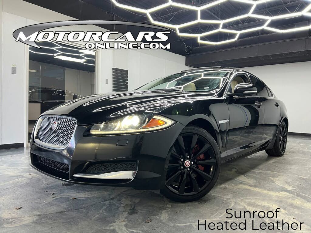 Jaguar XF