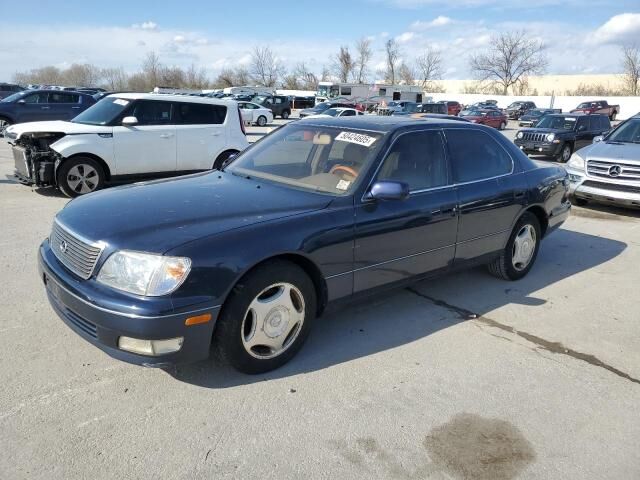 Lexus LS