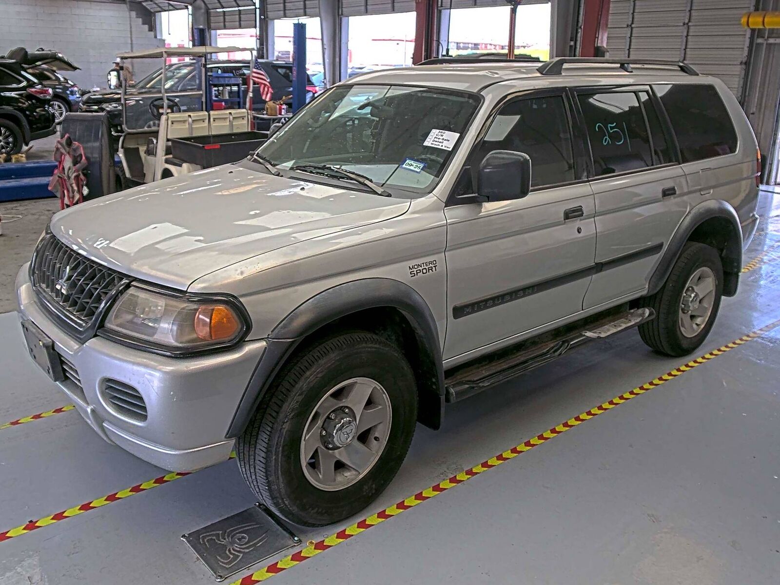 Mitsubishi Montero Sport