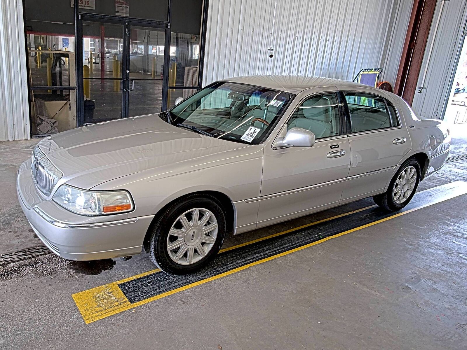 Lincoln Town Car