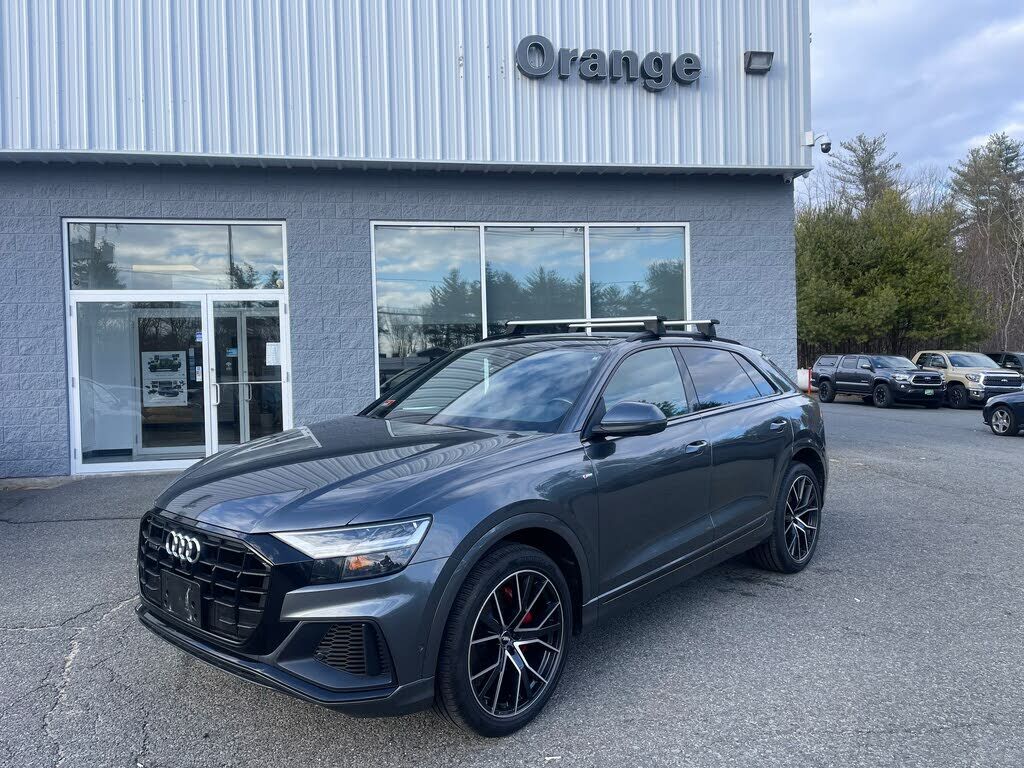 2019 AUDI Q8