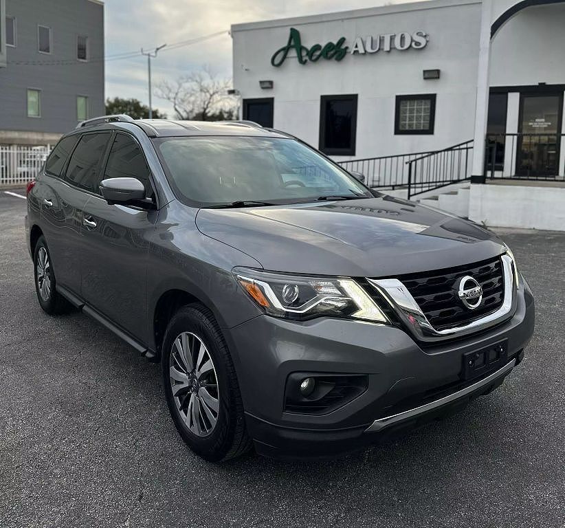 2019 NISSAN Pathfinder