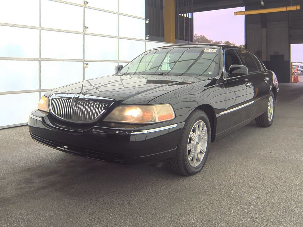 Lincoln Town Car