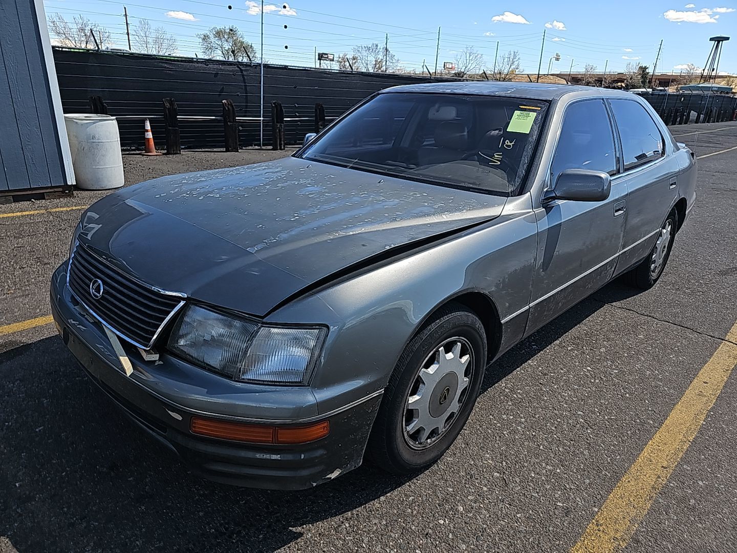 Lexus LS