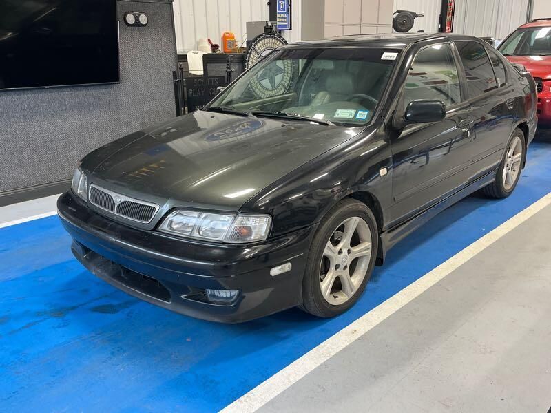 Infiniti G20