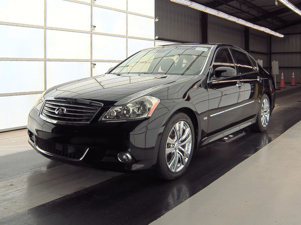 Infiniti M35