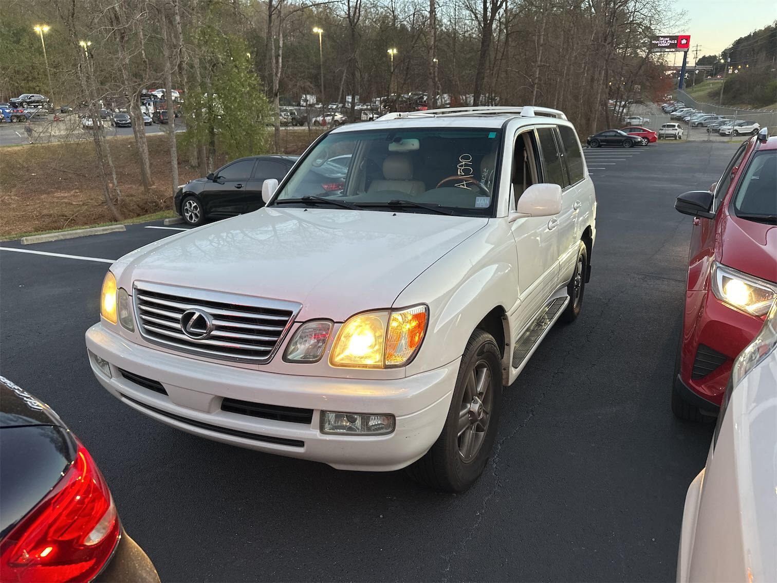 Lexus LX