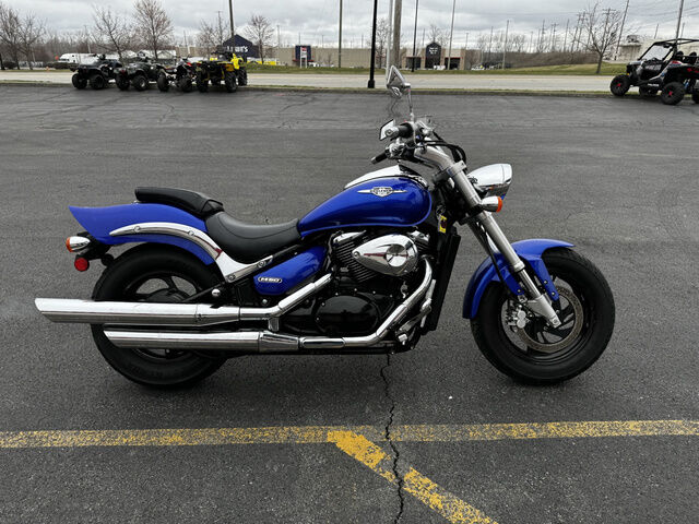 Suzuki VZ800