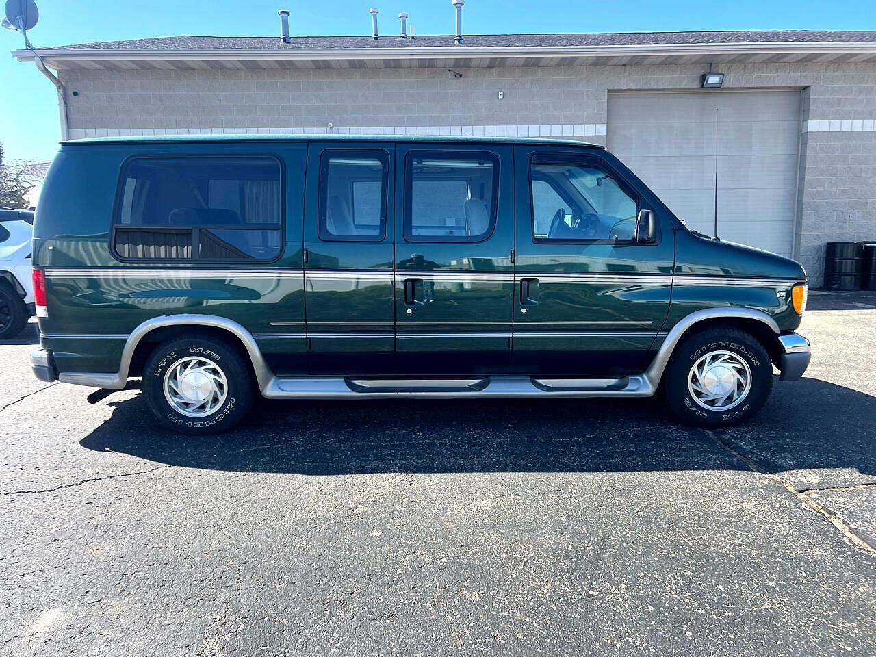 Ford E-150
