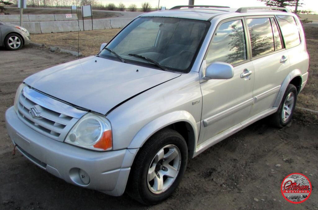 Suzuki XL7