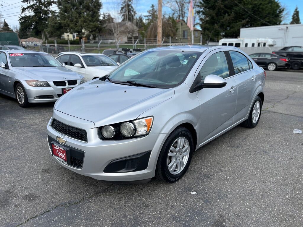 2013 CHEVROLET Sonic