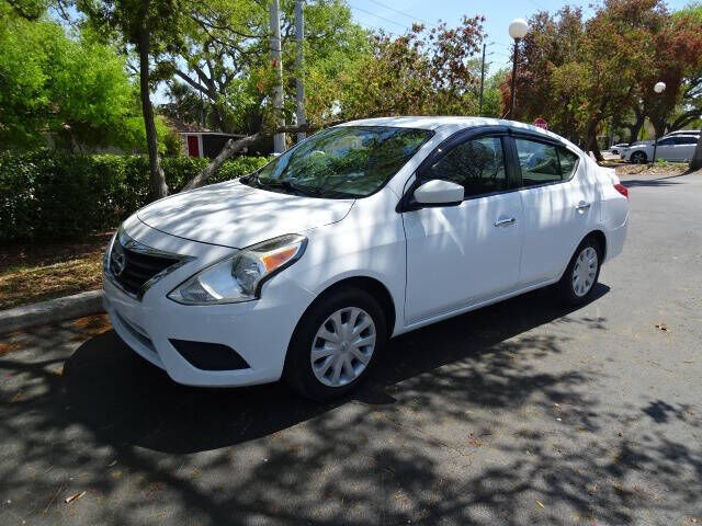 2018 NISSAN Versa