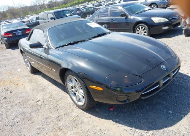 Jaguar XK8