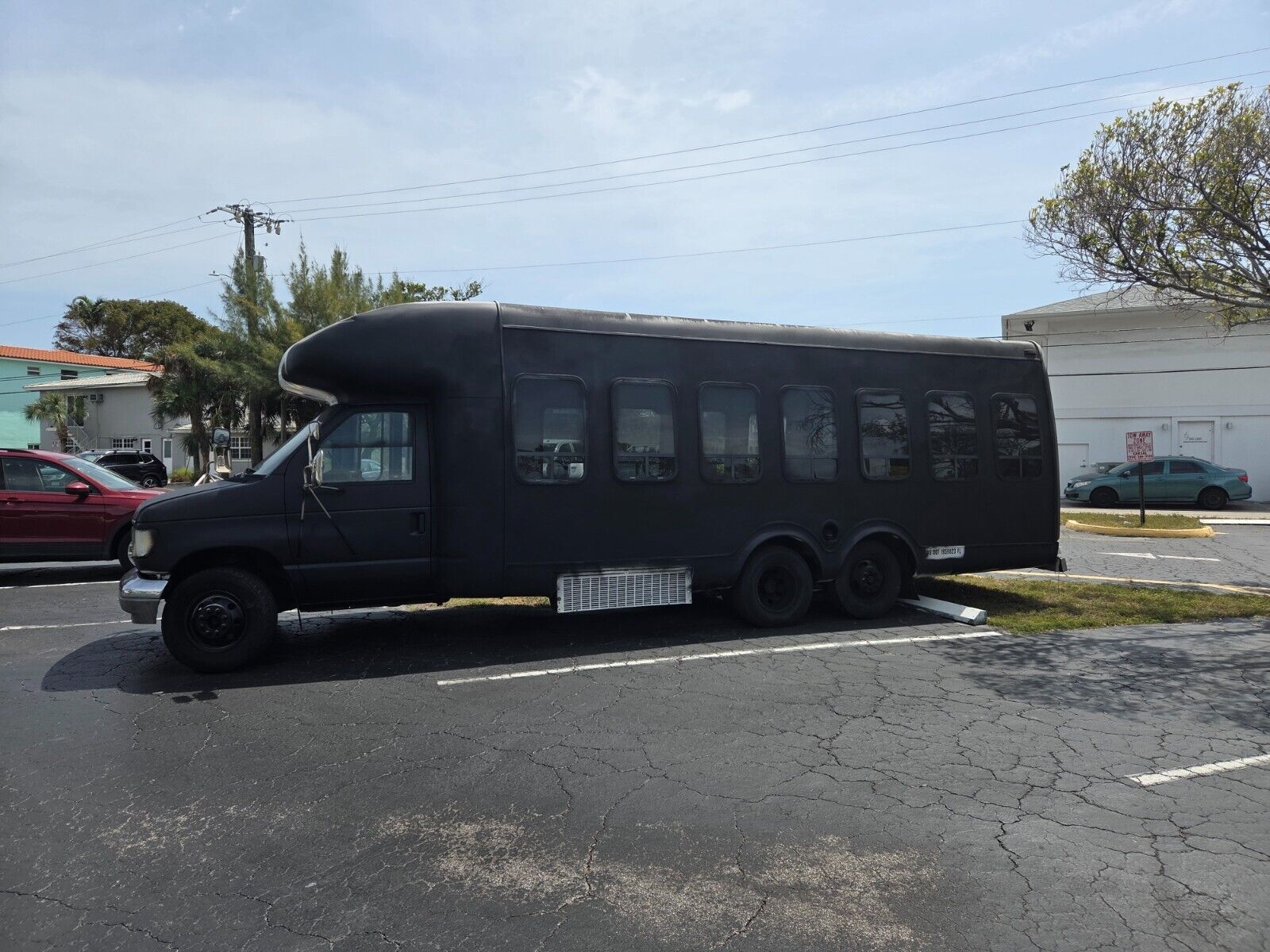 Ford E-350