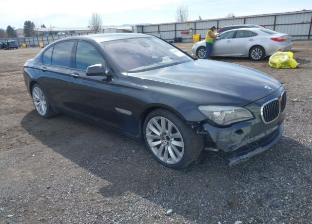 BMW 750i