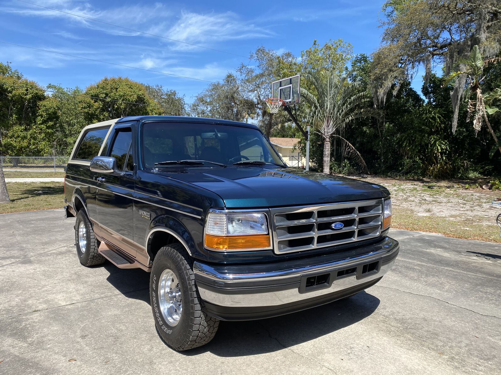 Ford Bronco