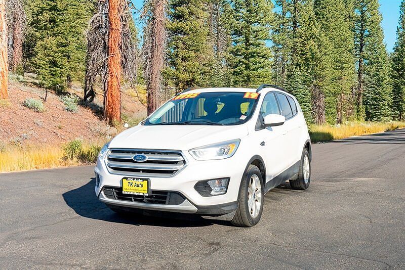 2019 FORD Escape
