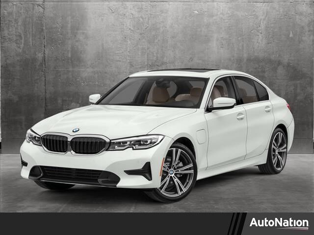2022 BMW 330e