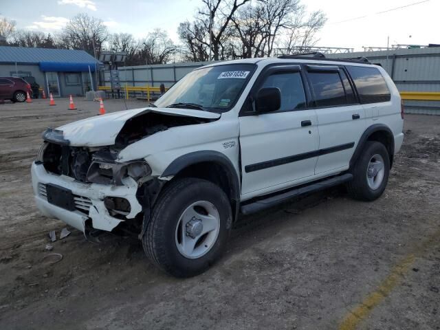 Mitsubishi Montero Sport